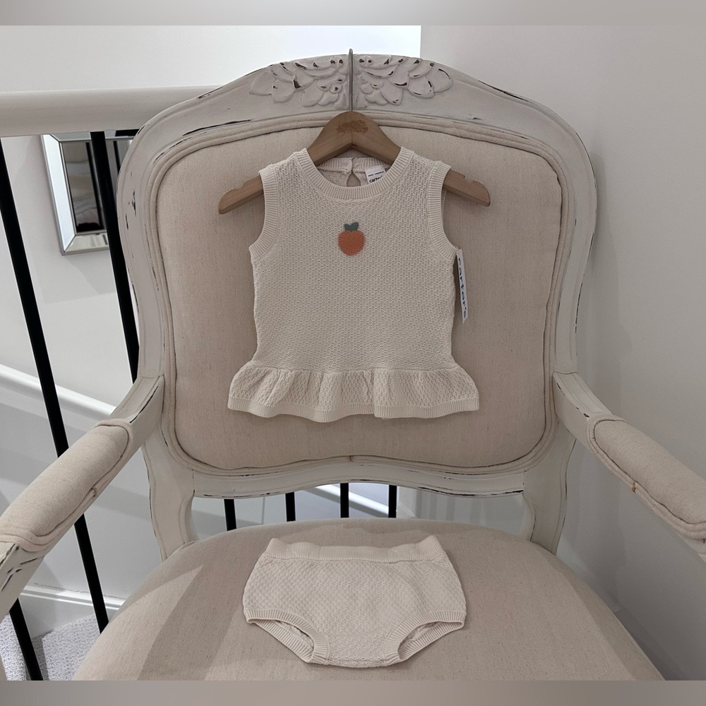 🍑 6 Mth Carter's Ivory~Cream Ruffle Peach 100% Cotton Knit Baby Set NWT